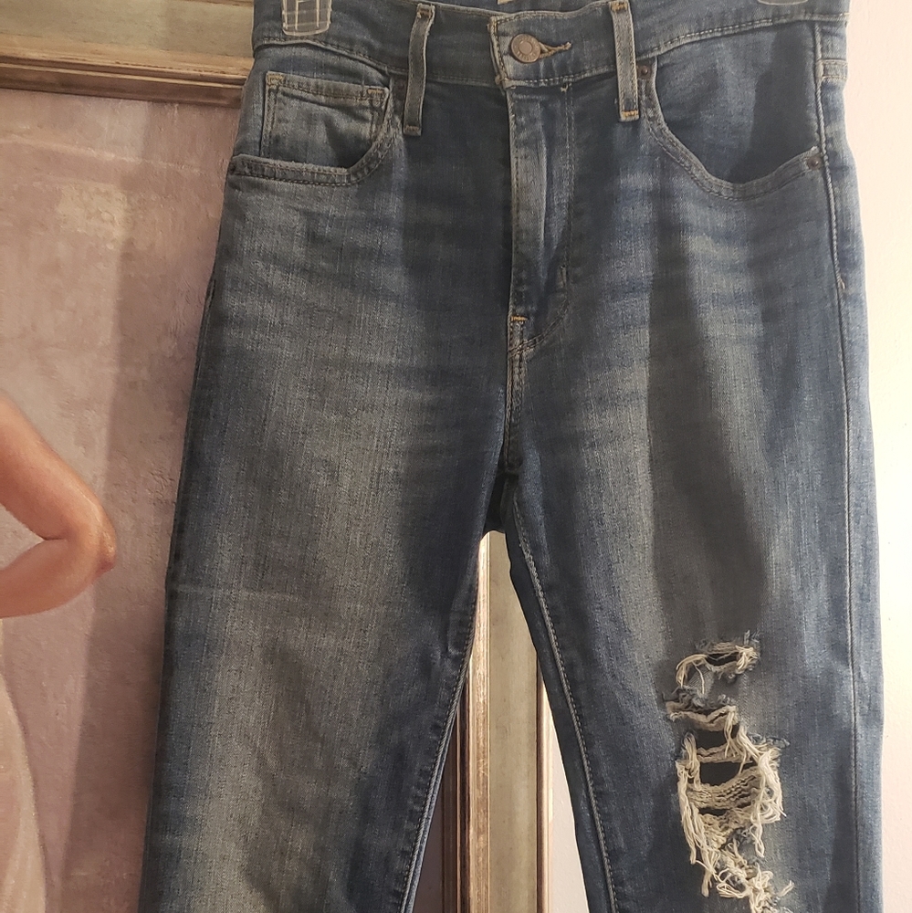 Levi jeans
